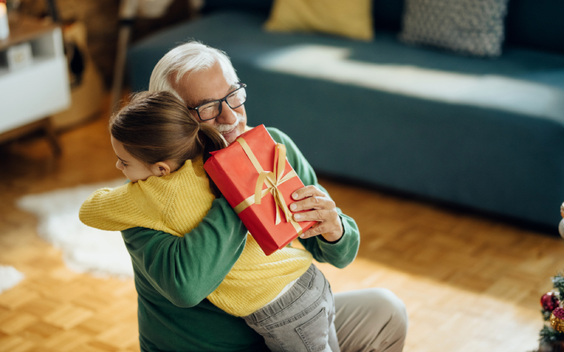 Tipy na vánoční dárky pro dědu